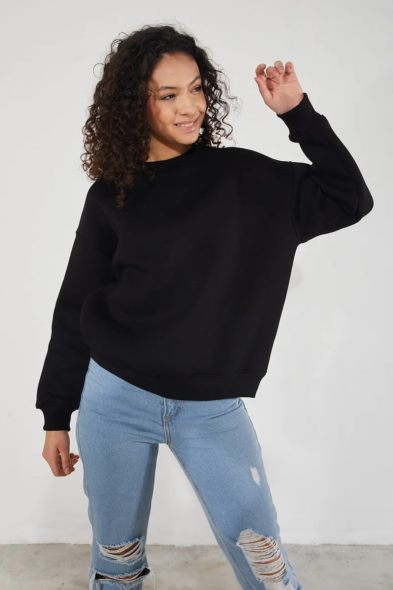 توينتي3 Women's Crew Neck Long Sleeve Basic 3 Thread Raised Sweatshirt