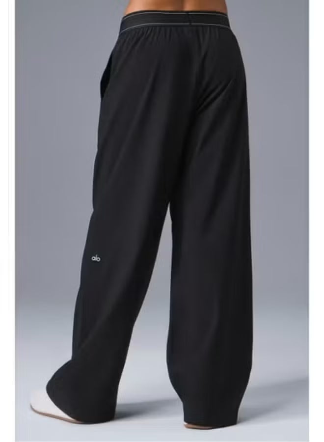 Alo Yoga High-Rise Logo Elastic Waist Yoga Pants - Women's Lightweight Wide-Leg Athletic Trousers with Breathable Fabric for Yoga, Lounge & Casual Wear - Image 2