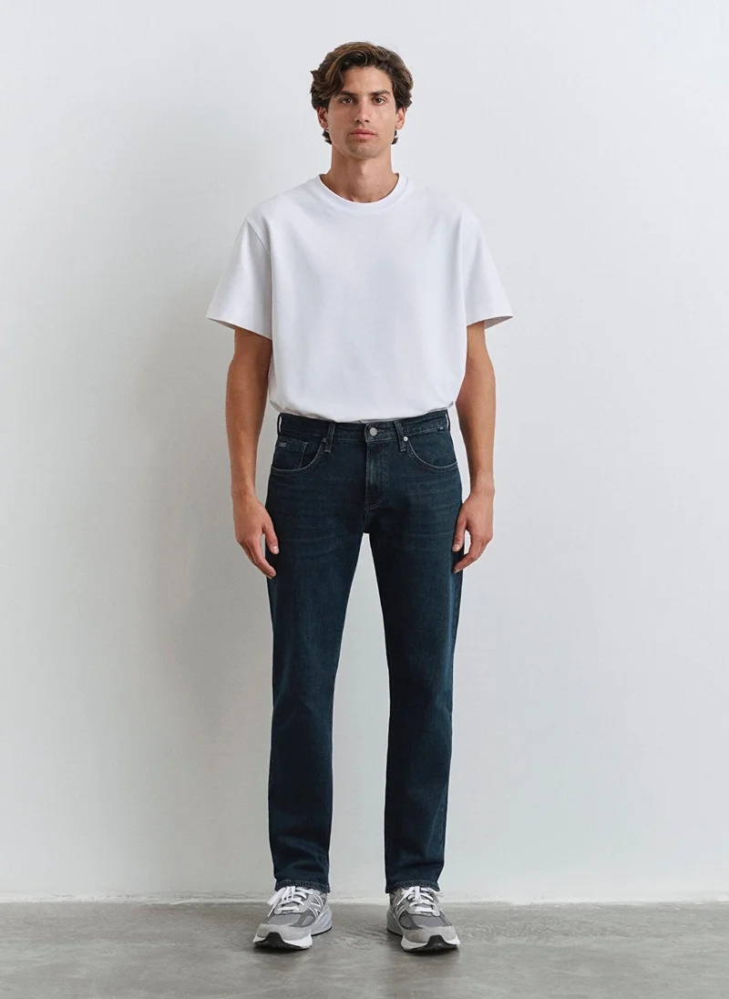 مافي Lisbon Dark Shaded Classic Comfort Jeans