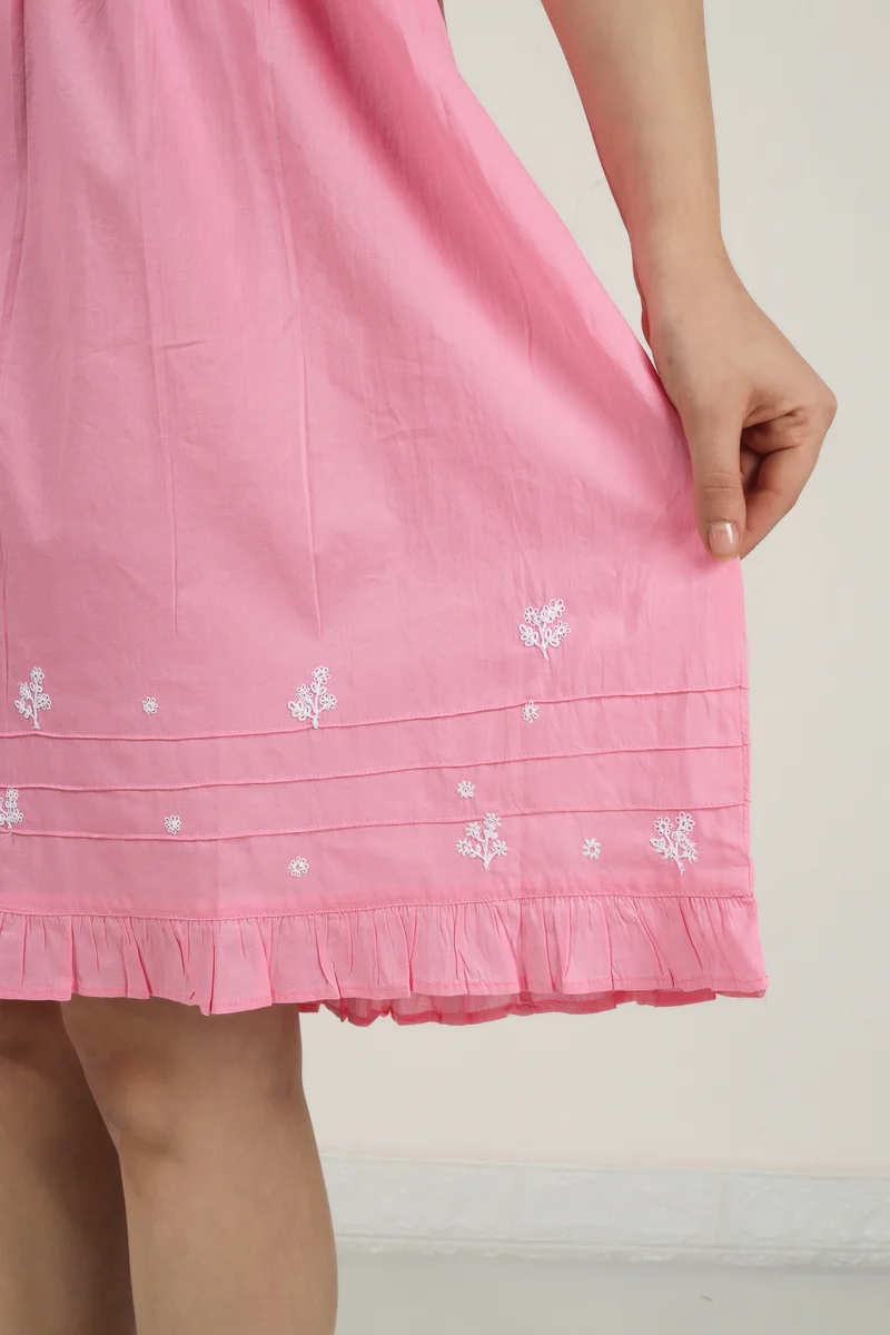 After Dark Sally, Pink Nightdress