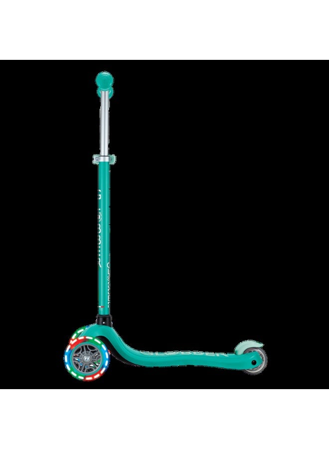 GLOBBER سكوتر قابل للتعديل وقابل للطي للأطفال من بريمو بلس مع أضواء LED - سكوتر ثلاثي العجلات - أخضر ونعناعي - Image 4