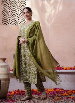 sanskrutihomes Floral Printed V-Neck Pure Cotton Kurta and Pants Set for Women by Styli  - Image 3