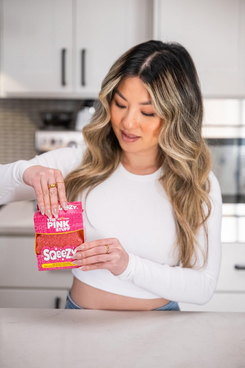 ستاردروبس - ذا بينك ستاف - إسفنجة تنظيف معجزة سكويزي حل خالٍ من الخدوش للتنظيف المنزلي النهائي - مثالية للمطابخ والحمامات والاستخدام الخارجي، عبوة من 3 قطع - Image 5