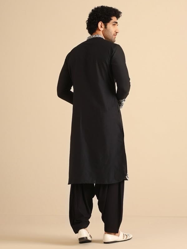 KISAH Kurta for Men – Thread Embroidery Cotton Blend Kurta | Ethnic & Casual Wear for Festivals, Parties & Office Black - Image 4