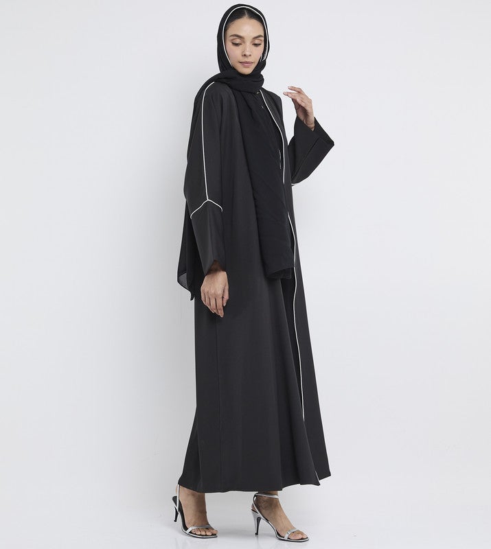 ROZA Casual Black abaya with contast piping - Image 5