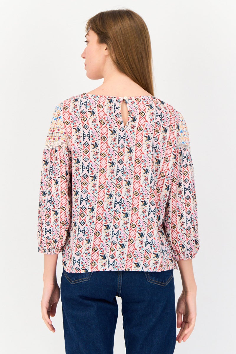 ONLY Women Crew Neck Long Sleeves Graphic Print Top, Multicolor  - Image 4