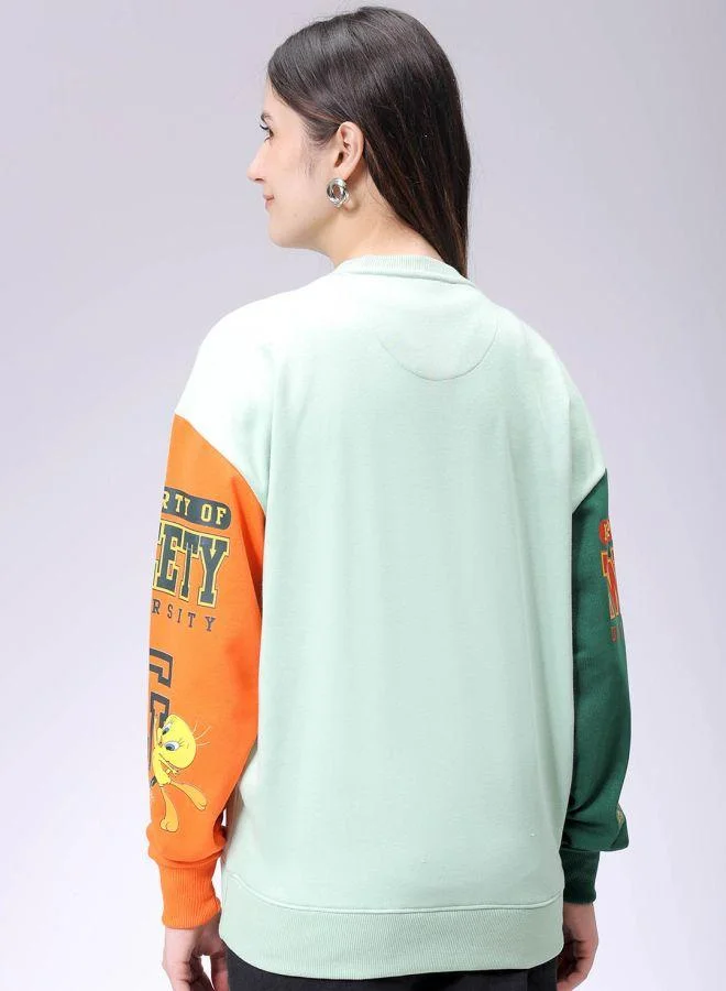 مرفوعة Women Boxy Fit Looney Tunes Oversized Sweatshirt