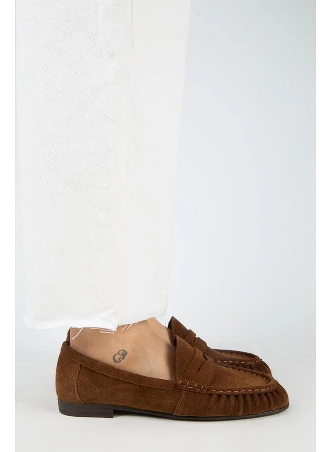Tuubi Women's Genuine Leather Pleated Loafer Taba Shoes.