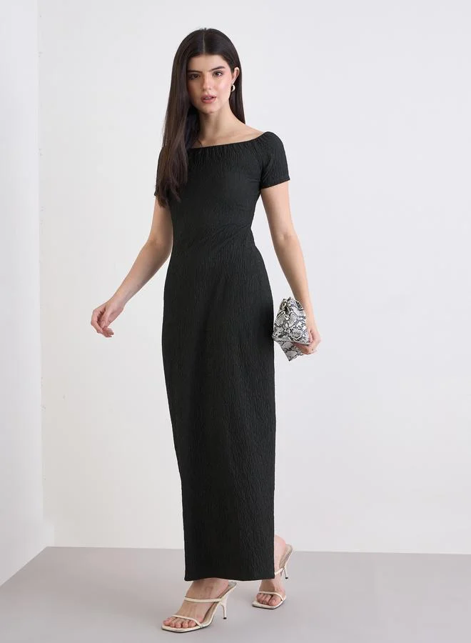 ستايلي فستان طويل محبوك برقبة باردو وشق جانبي