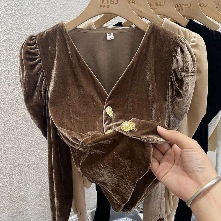 French Shirt Women'S Early Autumn Design Niche Short Gold Velvet Top Long Sleeve Collar Puff Sleeve Shirt - Image 4