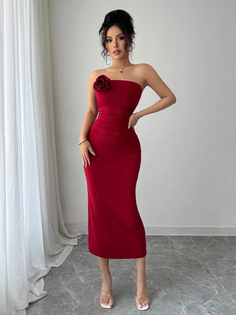 أوجيدر Red Strapless Flower Attached Dress