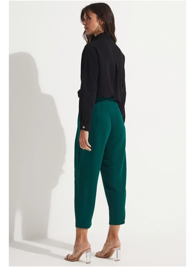 JUNE June Pleated Detailed Trouser Emerald