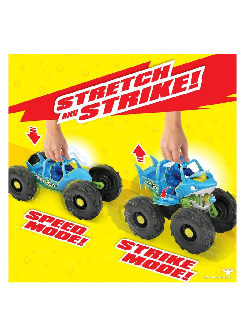 GOO JIT ZU - Heroes of Goo Jit Zu Stretch and Strike Thrash Mobile – Speed & Attack Action Vehicle with Missile Launcher - Image 1