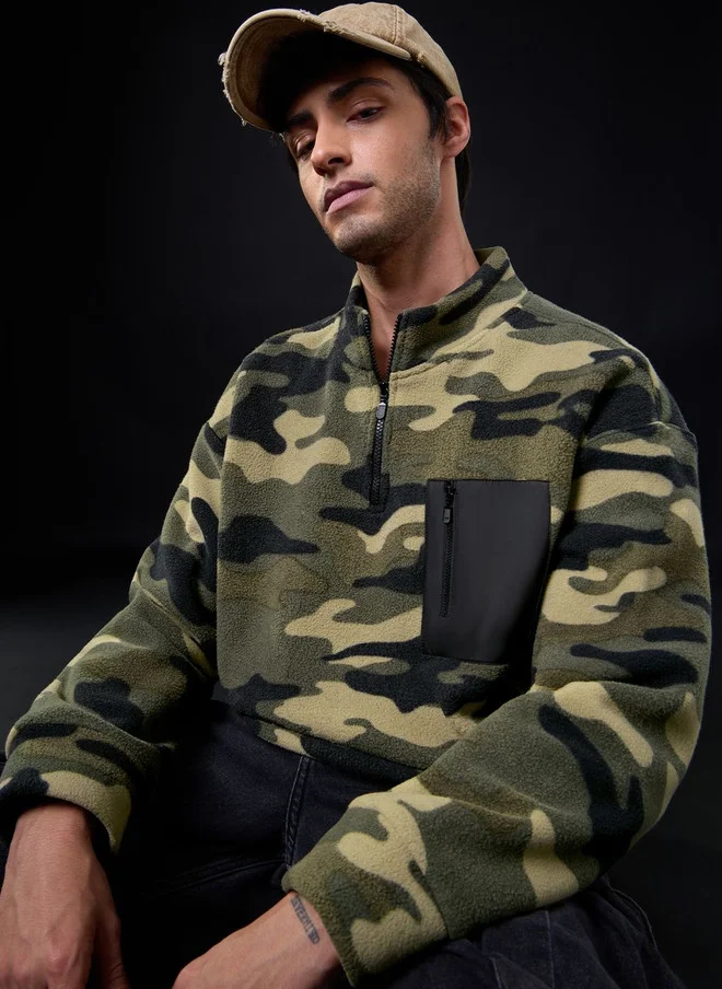 ذا سوليد ستور The Souled Store Men's Oversized Fit Camouflage Printed Sweatshirt