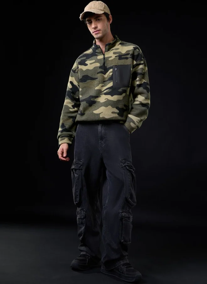 ذا سوليد ستور The Souled Store Men's Oversized Fit Camouflage Printed Sweatshirt