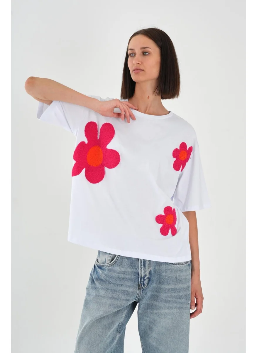 الكسندر جاردي Alexandergardi Flower Patterned Women's T-Shirt