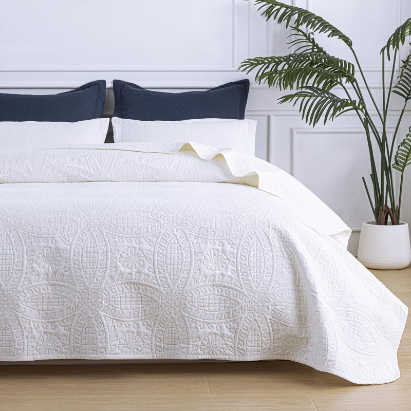 SheRest Twin Quilt Bedding Set - White Soft Breathable Bed Quilt, Modern Style Embossed Bedspreads, Lightweight Microfiber Reversible Coverlet for All Seasons - 1 Quilt, 1 Pillow Sham - Image 1