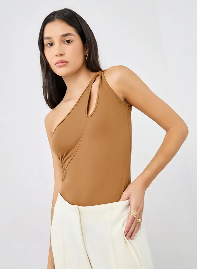 Styli Styli Brown Fitted One Shoulder Neck Knit Top