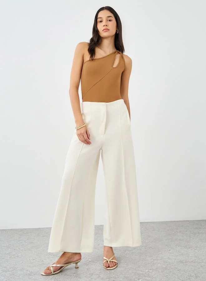 Styli Styli Brown Fitted One Shoulder Neck Knit Top