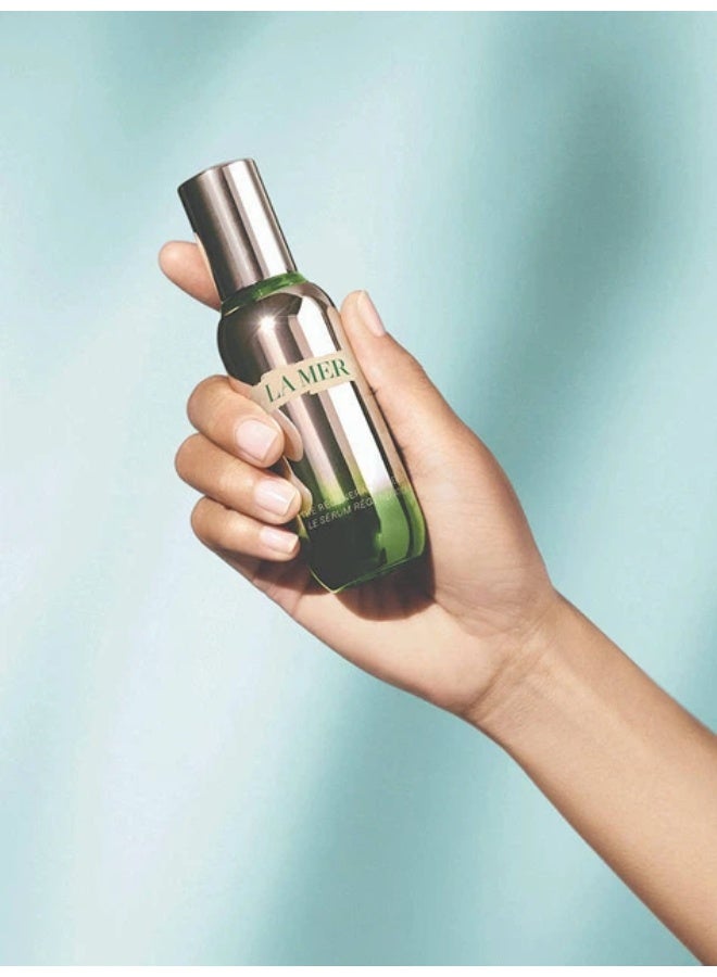 La Mer The Regenerating Serum 30ml | Anti-Aging Youth-Renewing Face Serum with Miracle Broth™ | Visibly Diminishes Fine Lines & Wrinkles | Luxury Firming & Brightening Serum for All Skin Types - Image 3