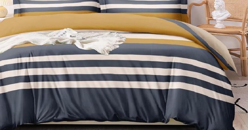 Laying Style™ 1 Reversible Comforter Super King Size 108 x 108 Both Side Same Print 1 Bedsheet King Size 108 * 108 inches and 2 Pillow Cover 4 Pieces Bedding Set | AC Quilt | AC Dohar (Design-9) - Image 2