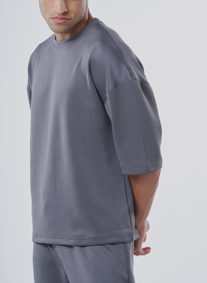 جينرلس تيشيرت رجالي كبير الحجم باللون الرمادي الإسباني - Image 2