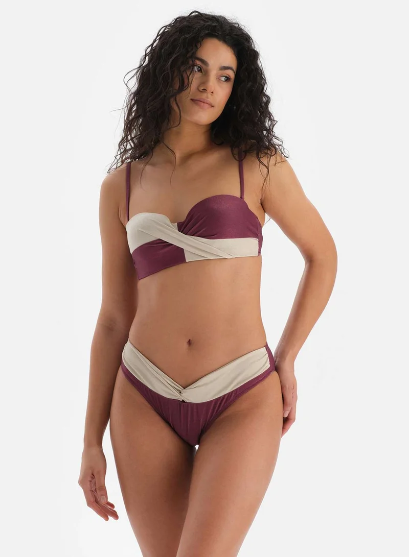 dagi Color Block Bikini Top