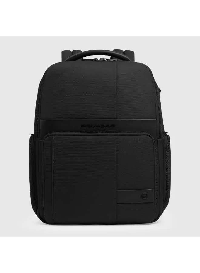بيكوادرو حقيبة ظهر لابتوب قابلة للتوسعة Piquadro CA6239W129 مقاس 15.6 بوصة مع حجرة لجهاز iPad Pro 13، حماية RFID، جيب لـ AirPods، وقسم مخصص للسفر