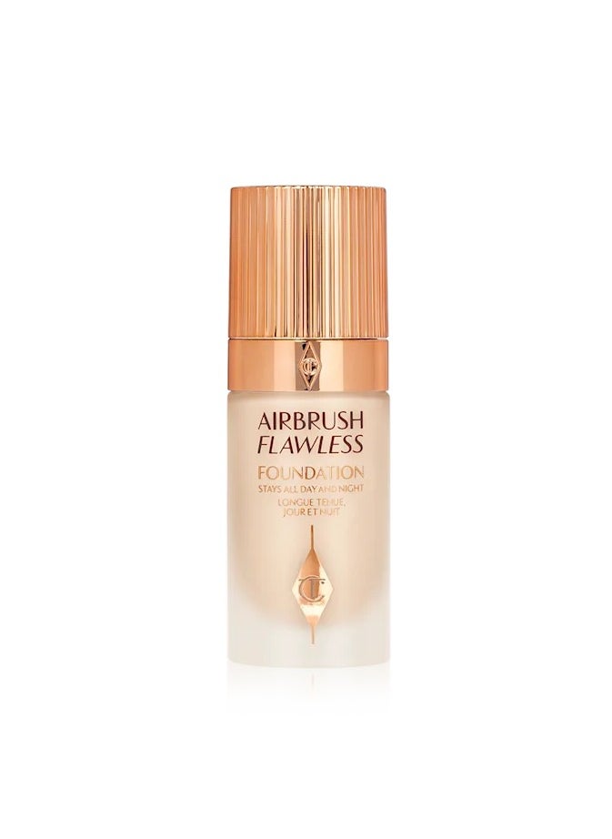 Charlotte Tilbury Airbrush Flawless Foundation 2 Neutral  - Image 4