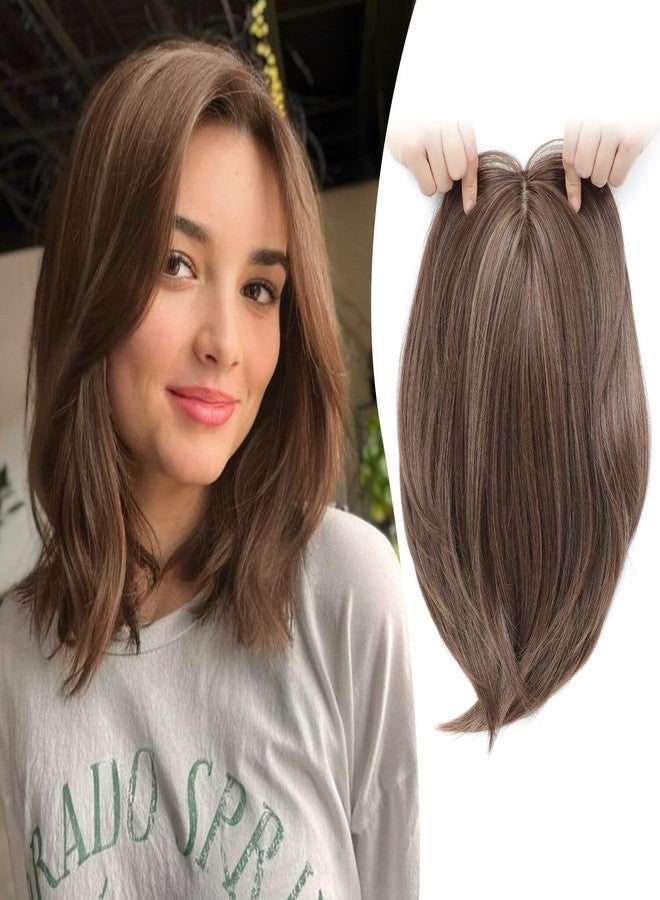 مش تاج وصلة شعر صناعية من إم إس تاج بطول 12 بوصة للنساء ذوات الشعر الخفيف، قاعدة كبيرة 6.5 × 6.5 بوصة مع غرة، لون بني ذهبي غامق مع خصلات مميزة. - Image 1