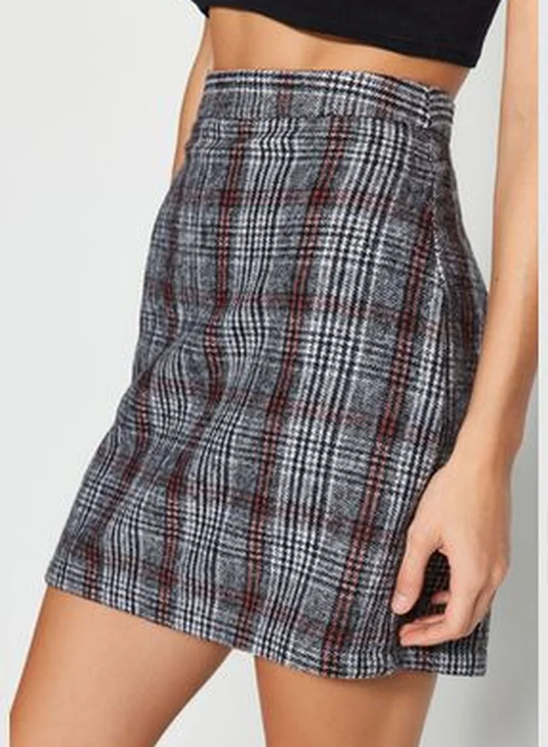 trendyol Black Checkered Patterned Mini Woven Skirt TWOAW20ET0120