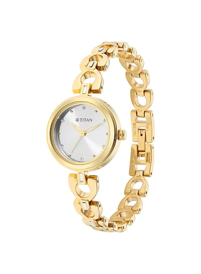 TITAN Women's Analog Round Shape Metal Wrist Watch - 2601YM04 - 32 Mm - Image 4