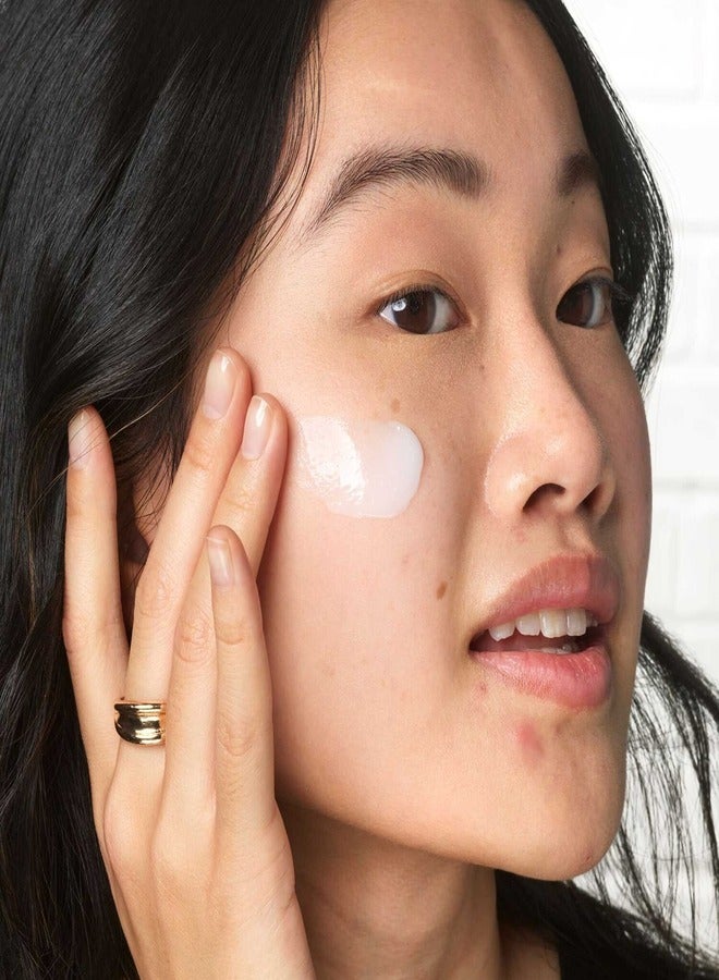 Kiehls Kiehl's Expertly Clear Blemish-Treating & Preventing Lotion with Salicylic Acid and Niacinamide for Acne-Prone Skin, 60ml  - Image 4