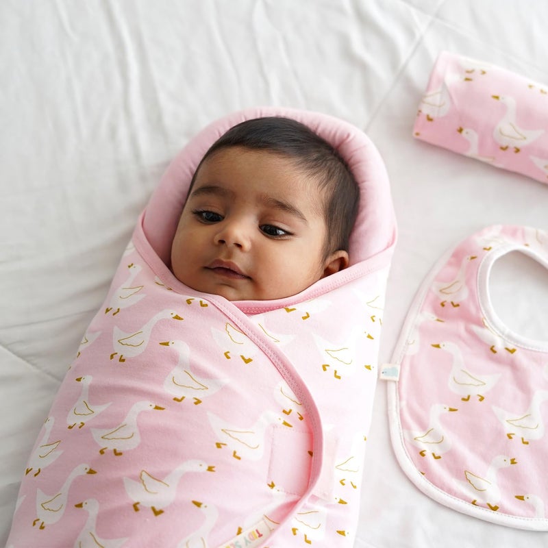 TIDY SLEEP Baby Swaddle Wrappper Adjustable for Newborn 100 Cotton Soft Newborn Blanket for 03 Months Pink Duck - Image 1