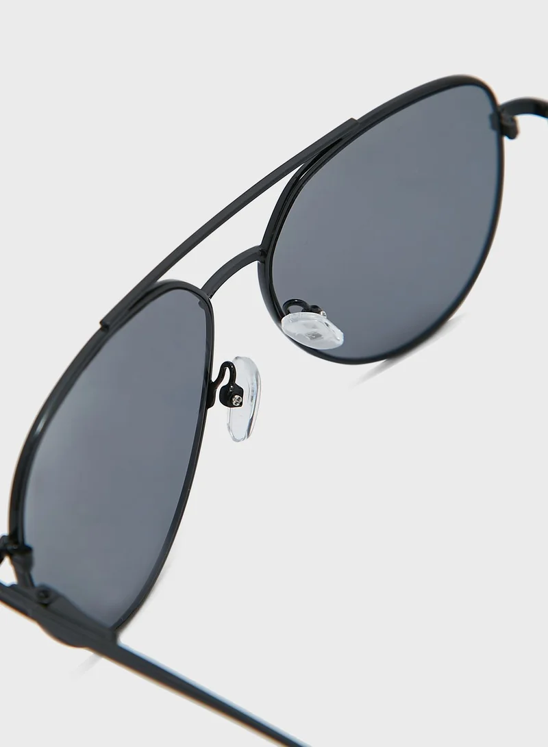 Seventy Five Casual Aviator Sunglasses