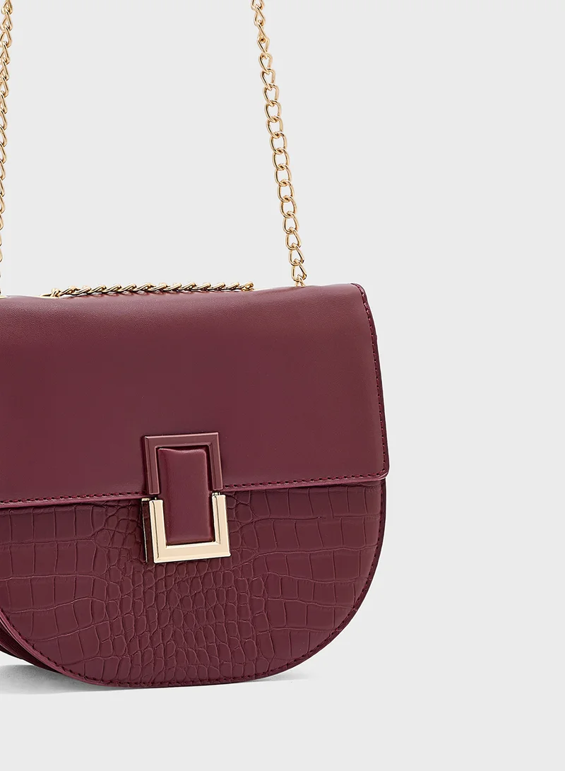 ايلا Metal Trim Crossbody