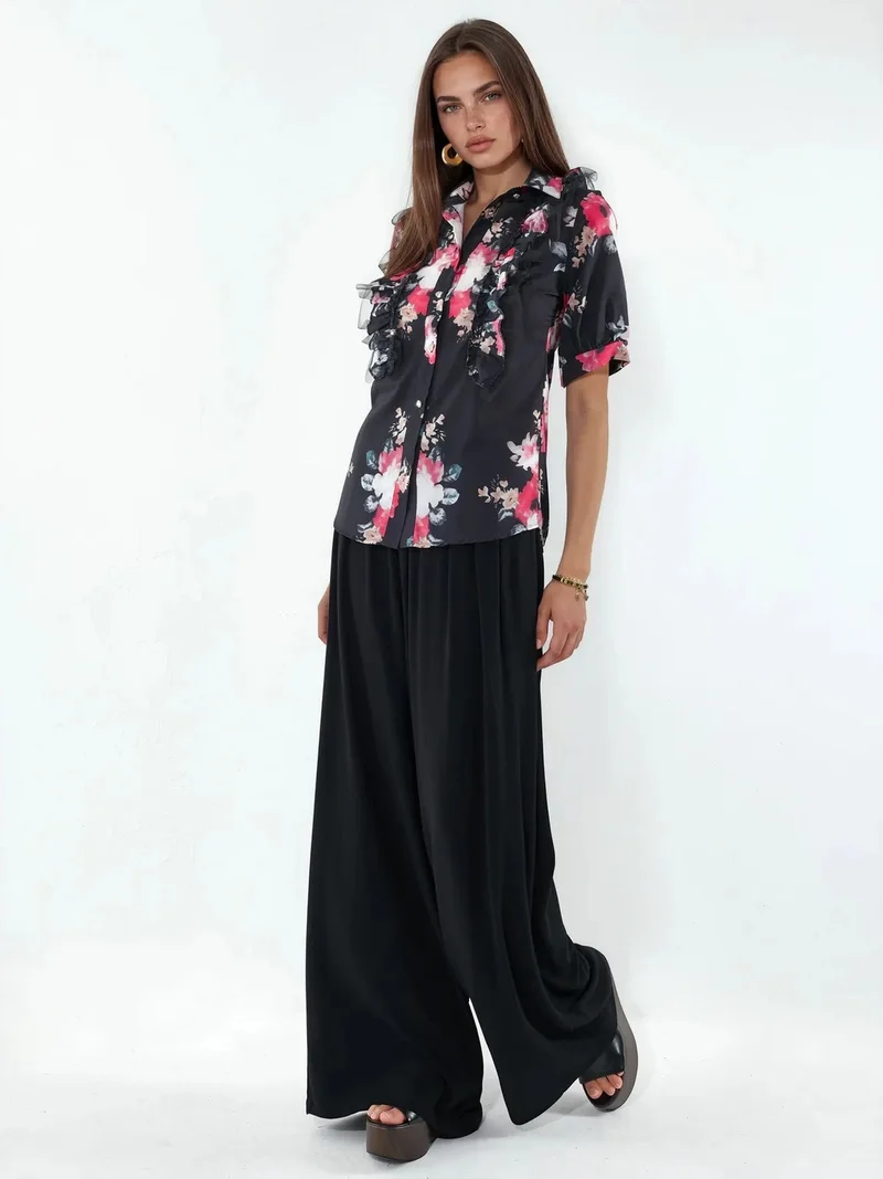 جينيفر Floral Poplin Shirt-collar Blouse