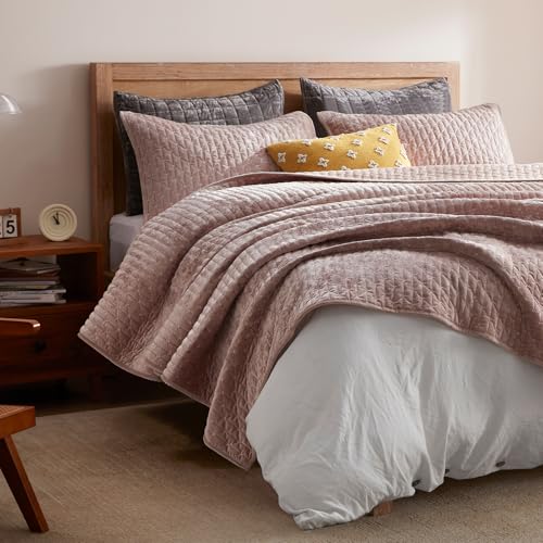 LEAONME Velvet Quilt Set Full/Queen Size 90''x98'', Lightweight Dusty Pink Velvet Comforter Set with 2 Matching Shams, Soft Cross Stitch Bedspread Coverlet Bedding Set for All Season - Image 2