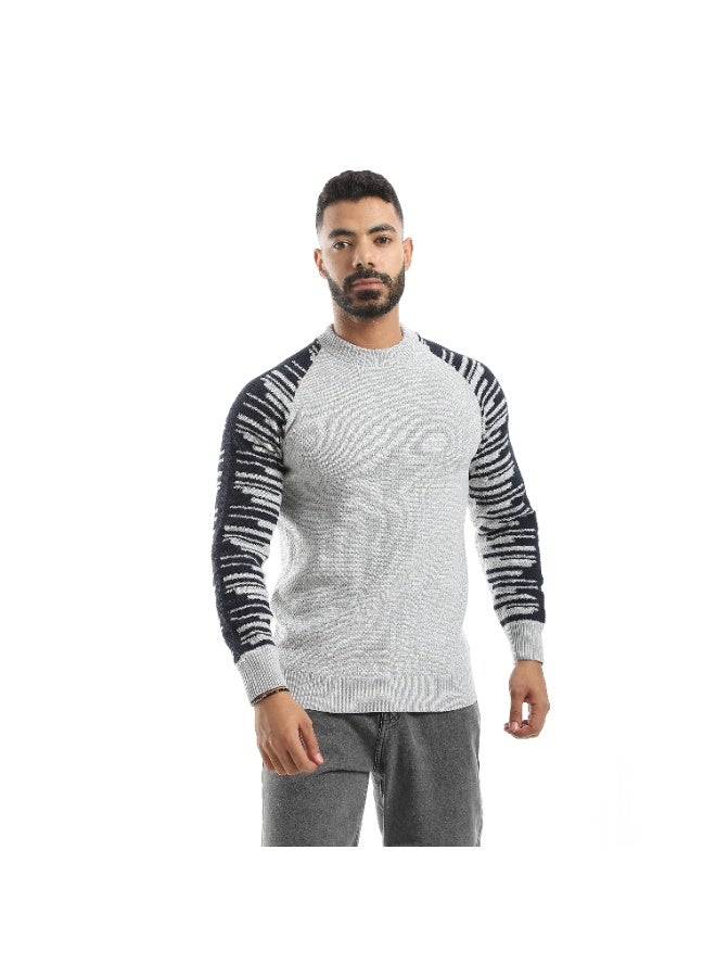 سيزار بلوفر صوف رجالي سادة من الصدر وتخطيطات علي الكم - Image 1