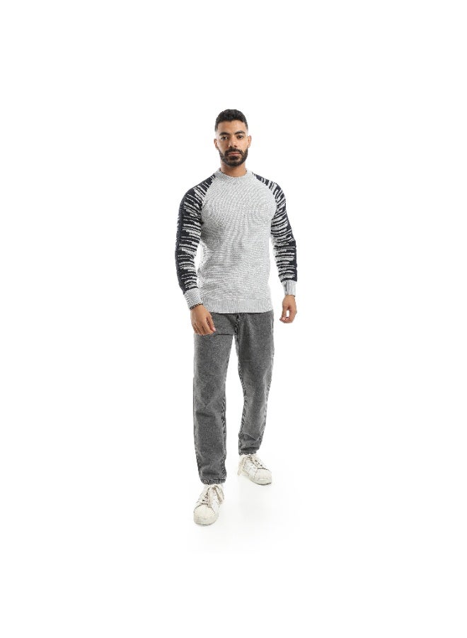 سيزار بلوفر صوف رجالي سادة من الصدر وتخطيطات علي الكم - Image 5