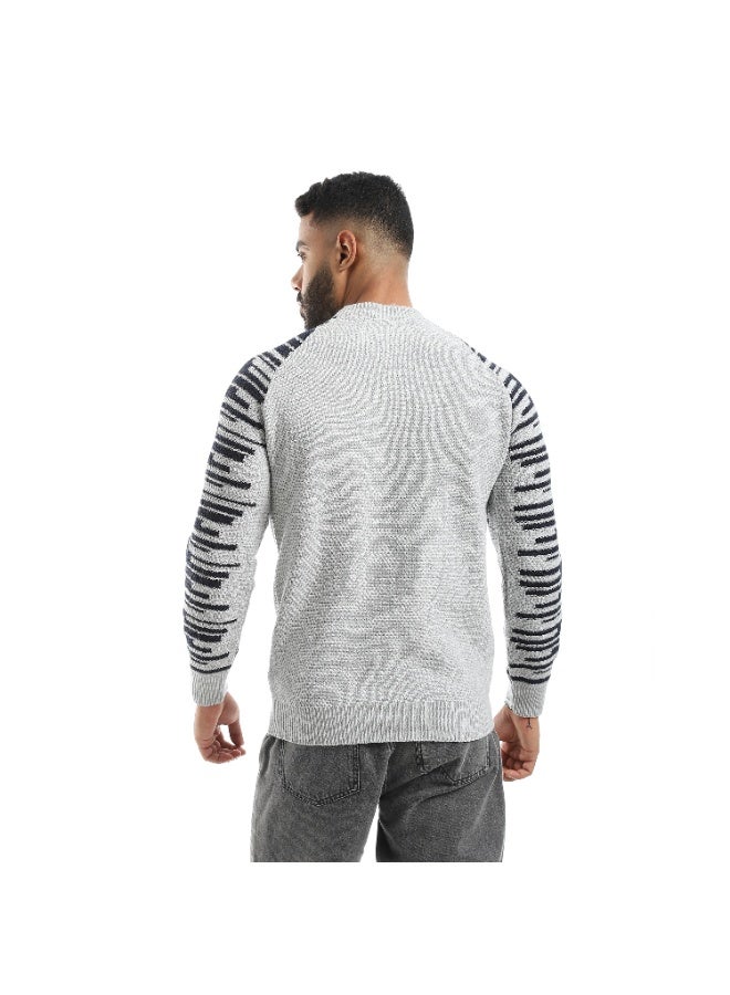 سيزار بلوفر صوف رجالي سادة من الصدر وتخطيطات علي الكم - Image 3