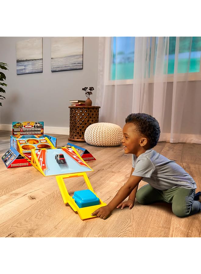 little tikes My First Cars Crazy Fast 4 In 1 Dunk'N Stunt'N Game'N Set With One Exclusive Pullback Toy Car - Image 3