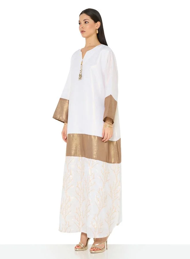Thouq Off-White A-Line Maxi Jalabiya with Metallic Gold Panels