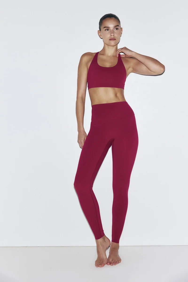 H&M High-waisted leggings with SculptMove™