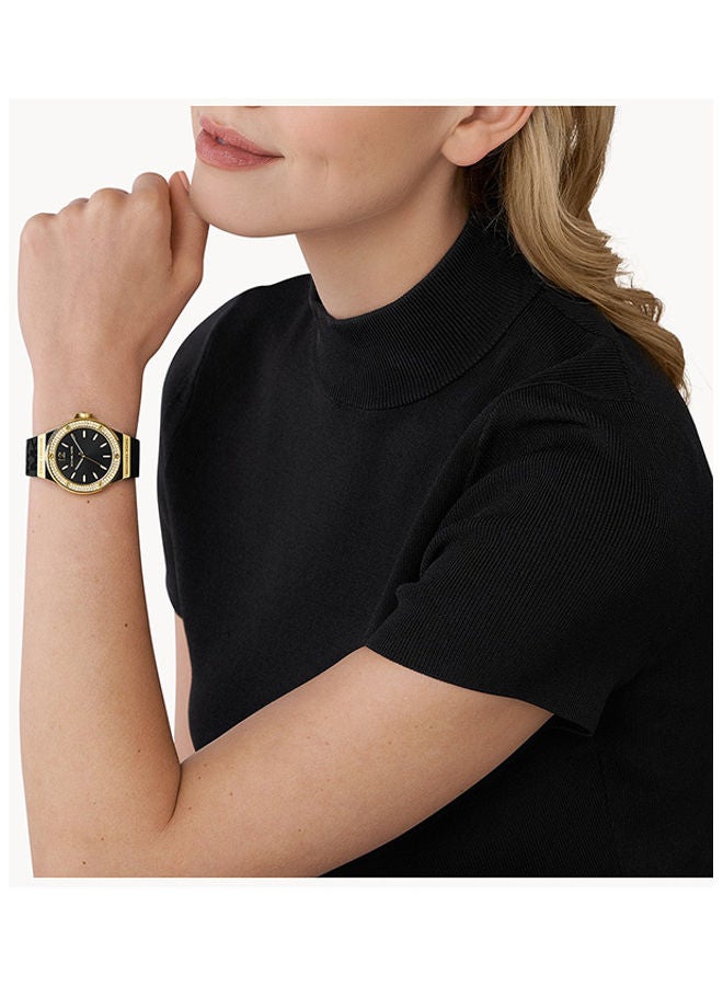 Michael Kors Women Silicone Analog Wrist Watch MK7281 - Image 4