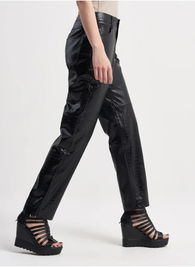 HaILYS High-Gloss Black Faux Leather Crocodile Print Pants