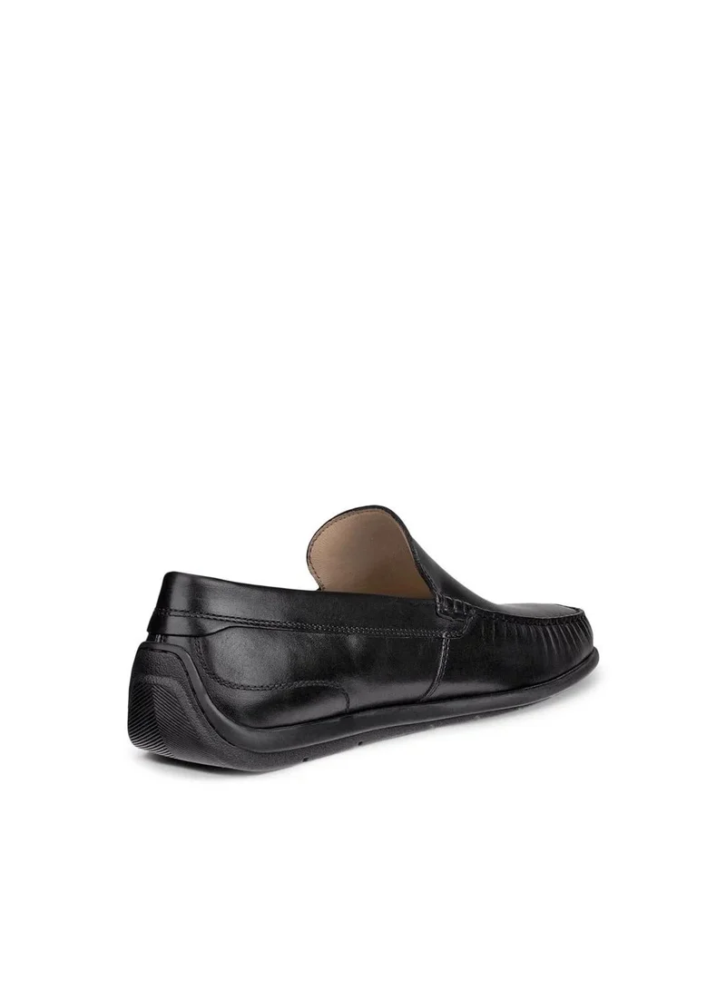 Ecco  ECCO Classic Moc 2.0 Moccasin for Men | Best Price UAE