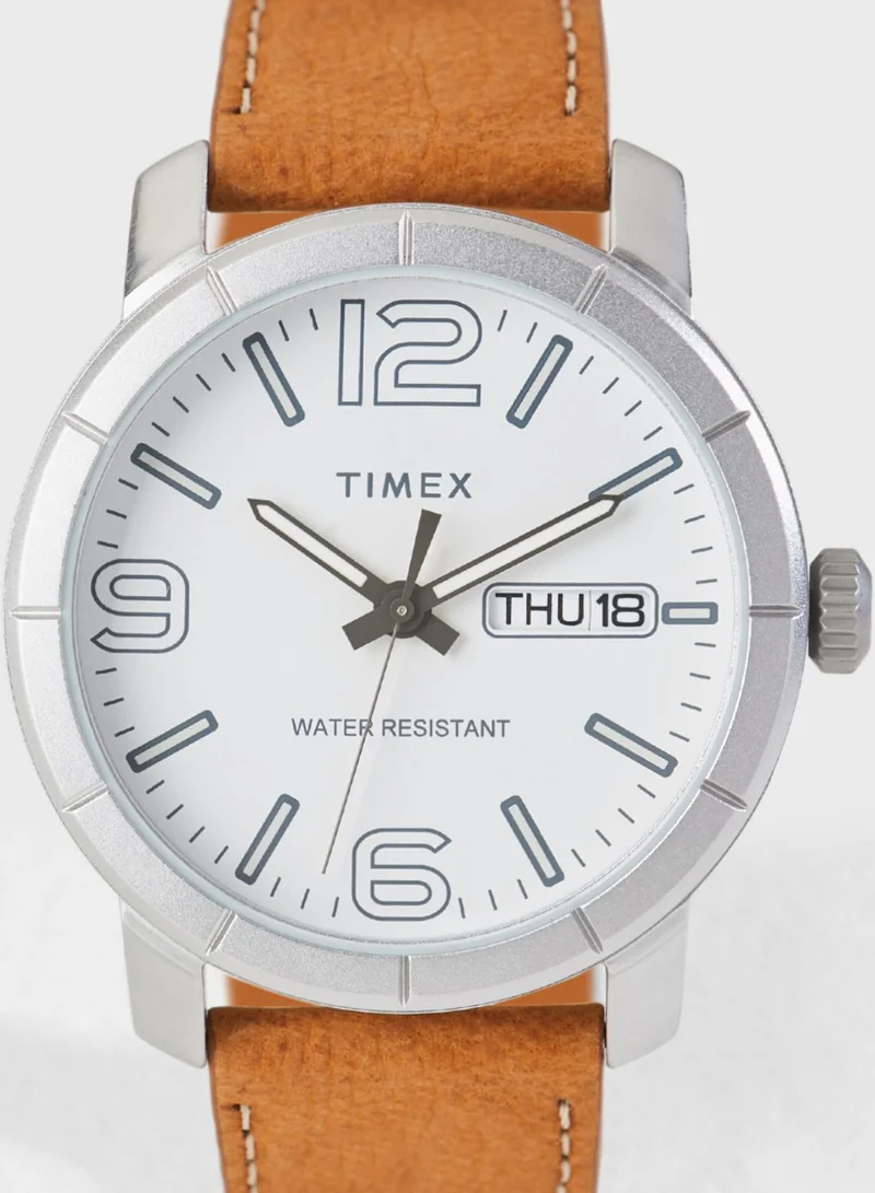 TIMEX TW2R64100 Dated Analog Watch