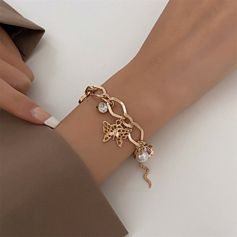 ofeankri Trendy Alloy Bracelet for Women - Unique Geometric & Animal Designs, Perfect for Travel Souvenirs - Image 3