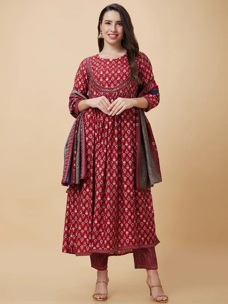 globus Women Maroon Floral Printed Regular Anarkali Kurta & Trousers With Dupatta